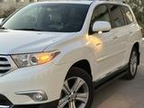 Toyota Highlander 2012 года за 9 750 000 тг. в Актау – фото 2