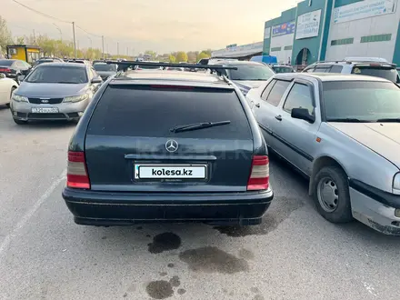 Mercedes-Benz C 230 1996 года за 2 300 000 тг. в Алматы – фото 4