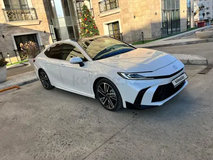 Toyota Camry 2024 года за 16 600 000 тг. в Атырау – фото 3