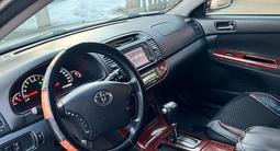 Toyota Camry 2004 годаүшін5 300 000 тг. в Алматы – фото 2