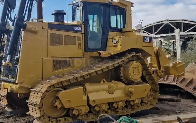 Caterpillar  Caterpillar D8R 2012 года за 75 000 000 тг. в Астана