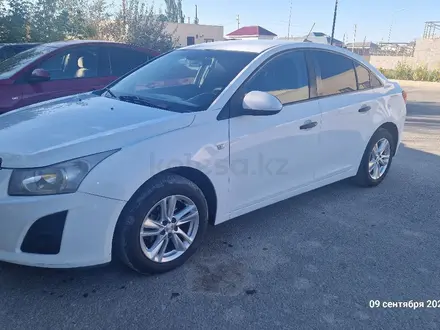 Chevrolet Cruze 2013 года за 3 200 000 тг. в Айтеке би – фото 4