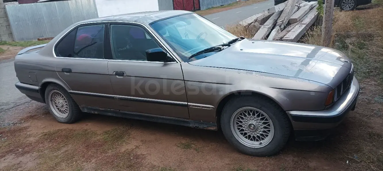 BMW 5 Series, 1990
