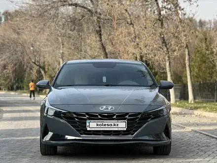 Hyundai Elantra 2021 года за 10 500 000 тг. в Шымкент