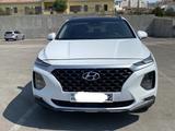 Hyundai Santa Fe 2019 годаүшін13 600 000 тг. в Алматы