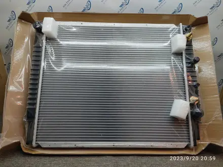 Радиатор основной на Volvo S90 за 120 000 тг. в Алматы