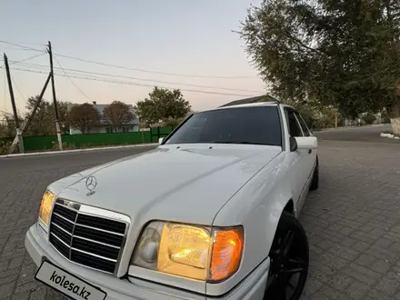 Mercedes-Benz E 320 1995 года за 3 800 000 тг. в Алматы – фото 14