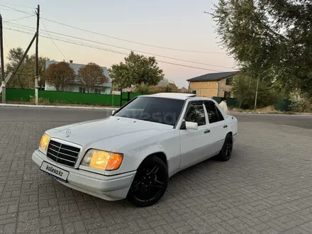 Mercedes-Benz E 320 1995 года за 3 800 000 тг. в Алматы – фото 15