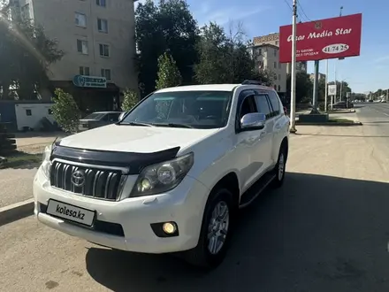 Toyota Land Cruiser Prado 2010 года за 17 300 000 тг. в Актобе – фото 2