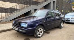 Volkswagen Vento 1997 года за 1 900 000 тг. в Астана – фото 2