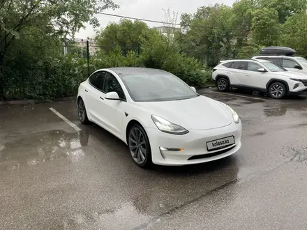 Tesla Model 3 2019 года за 17 000 000 тг. в Алматы