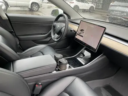 Tesla Model 3 2019 года за 17 000 000 тг. в Алматы – фото 12