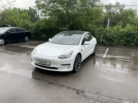 Tesla Model 3 2019 года за 17 000 000 тг. в Алматы – фото 4