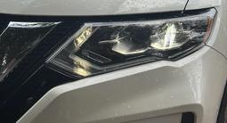 Nissan Rogue 2018 года за 9 600 000 тг. в Астана – фото 2