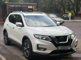 Nissan Rogue 2018 года за 9 400 000 тг. в Астана
