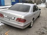 Mercedes-Benz E 280 1998 года за 1 600 000 тг. в Тараз – фото 2