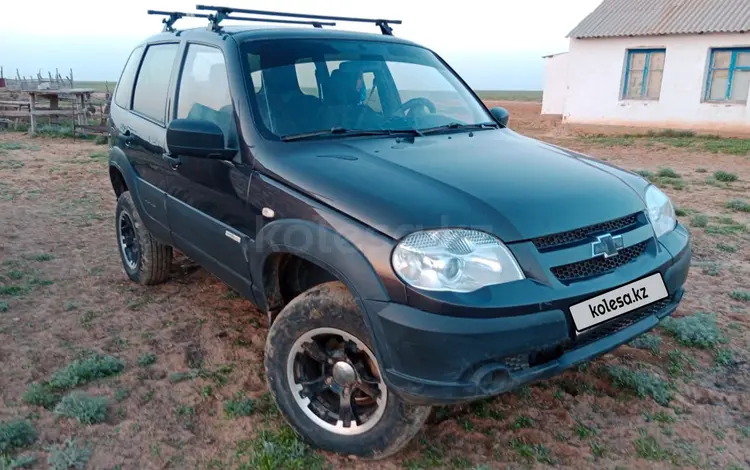 Chevrolet Niva 2014 годаүшін2 700 000 тг. в Атырау