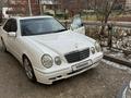 Mercedes-Benz E 320 2000 годаfor5 800 000 тг. в Караганда