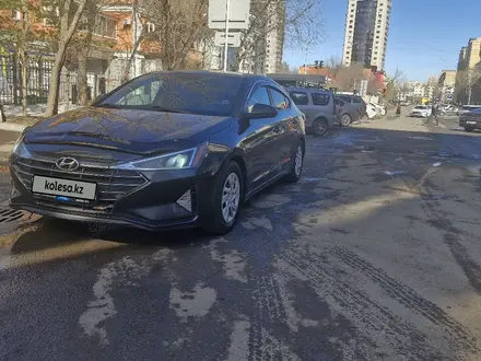Hyundai Elantra 2020 года за 7 500 000 тг. в Астана – фото 3