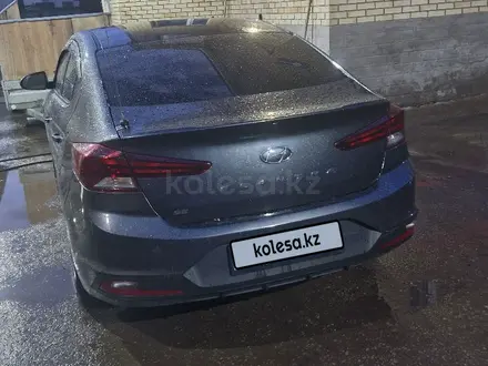 Hyundai Elantra 2020 года за 7 500 000 тг. в Астана – фото 4