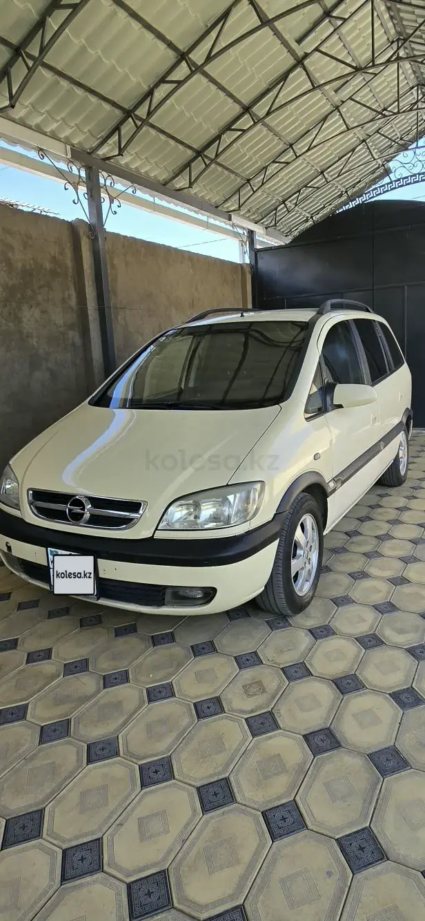Opel Zafira, 2004