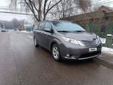 Toyota Sienna 2015 года за 8 800 000 тг. в Алматы