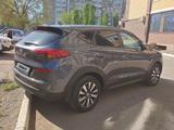 Hyundai Tucson 2019 года за 10 000 000 тг. в Уральск – фото 4