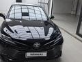 Toyota Camry 2021 года за 14 000 000 тг. в Актобе – фото 7
