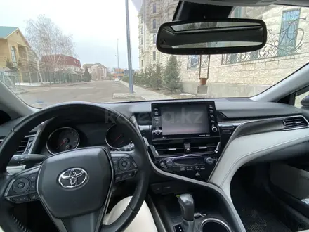 Toyota Camry 2022 года за 13 950 000 тг. в Астана – фото 8