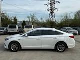 Hyundai Sonata 2015 года за 7 600 000 тг. в Шымкент – фото 2