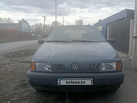Volkswagen Passat 1989 года за 1 100 000 тг. в Караганда – фото 2