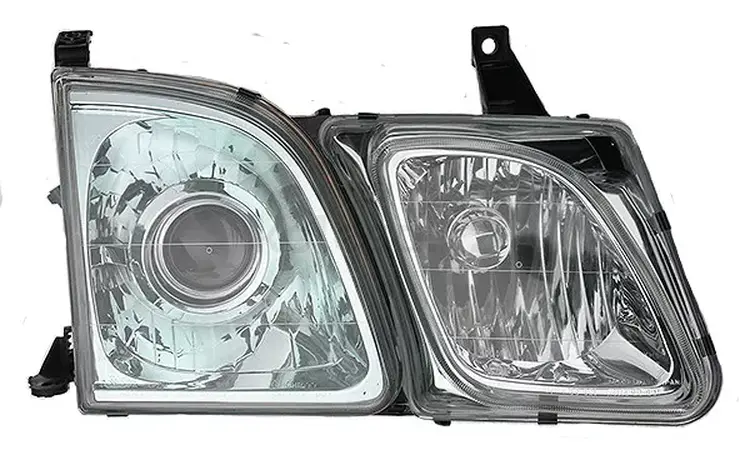 Фара на LX470 за 35 000 тг. в Алматы