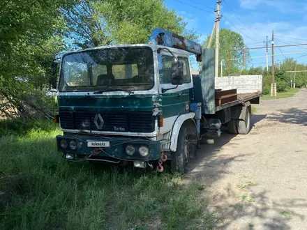 Renault 1990 года за 5 000 000 тг. в Алматы
