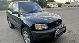 Toyota RAV4 1995 года за 3 800 000 тг. в Тараз – фото 2