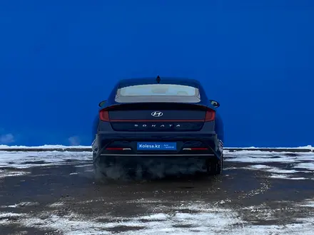 Hyundai Sonata 2020 года за 9 910 000 тг. в Алматы – фото 4
