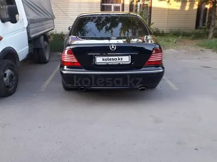 Mercedes-Benz S 600 2000 года за 6 000 000 тг. в Алматы – фото 3