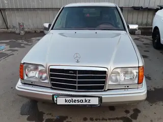 Mercedes-Benz E 280