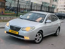 Hyundai Elantra, 2010