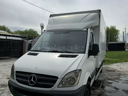 Mercedes-Benz Sprinter 2008 года за 10 800 000 тг. в Алматы – фото 3