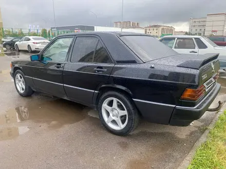 Mercedes-Benz 190 1989 года за 1 500 000 тг. в Астана – фото 2