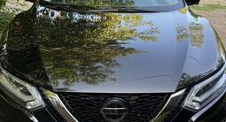 Nissan Qashqai 2021 года за 8 800 000 тг. в Уральск – фото 2
