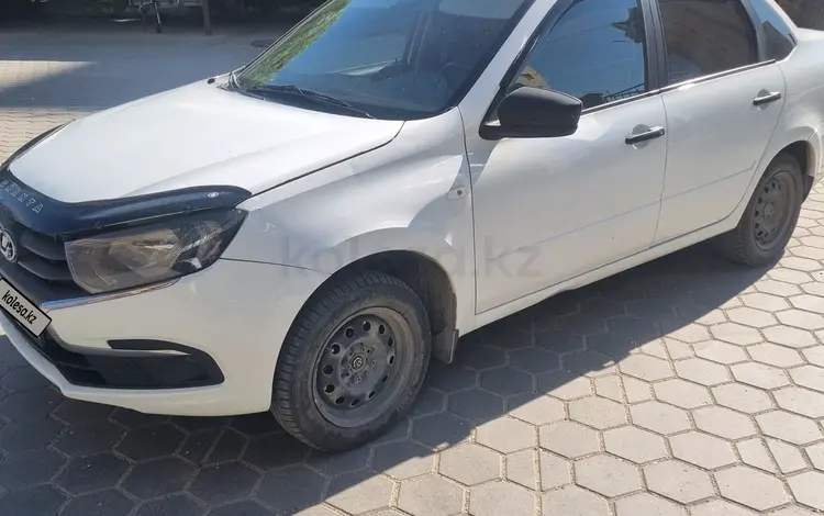 ВАЗ (Lada) Granta 2190 2020 годаүшін2 750 000 тг. в Семей