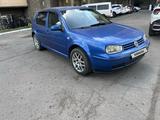 Volkswagen Golf 2002 года за 2 800 000 тг. в Астана