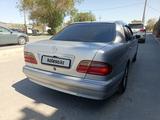 Mercedes-Benz E 320 1999 годаүшін4 200 000 тг. в Кызылорда – фото 4