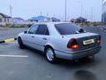 Mercedes-Benz C 180 1994 года за 1 600 000 тг. в Атырау – фото 5