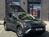Toyota RAV4 2019 года за 13 000 000 тг. в Атырау – фото 2