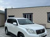Toyota Land Cruiser Prado 2013 года за 15 300 000 тг. в Атырау – фото 4