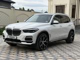 BMW X5 2019 года за 25 850 000 тг. в Тараз