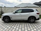 BMW X5 2019 года за 25 850 000 тг. в Тараз – фото 3