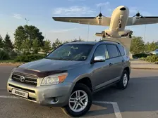 Toyota RAV4, 2006